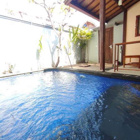 Villa Sahabat Τζίλι Τραγουανγκάν Εξωτερικό φωτογραφία