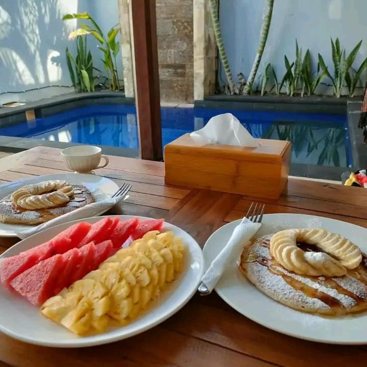 Villa Sahabat Τζίλι Τραγουανγκάν Εξωτερικό φωτογραφία