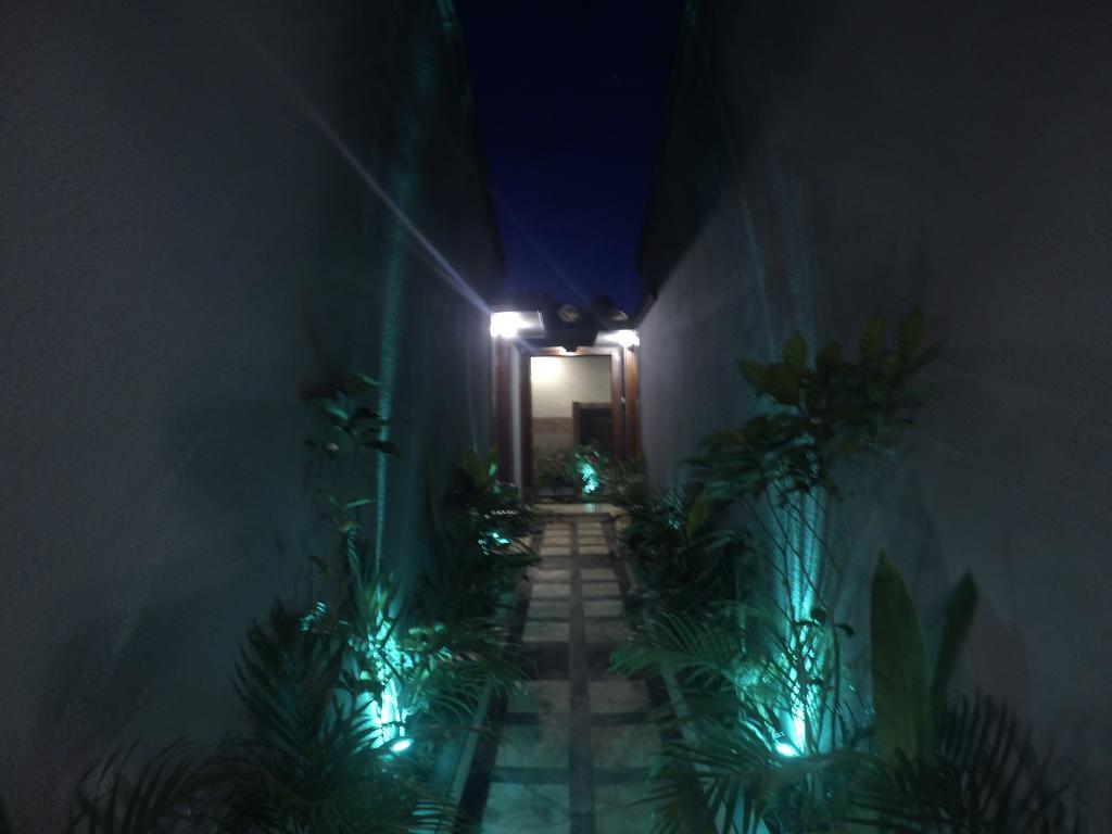 Villa Sahabat Τζίλι Τραγουανγκάν Εξωτερικό φωτογραφία