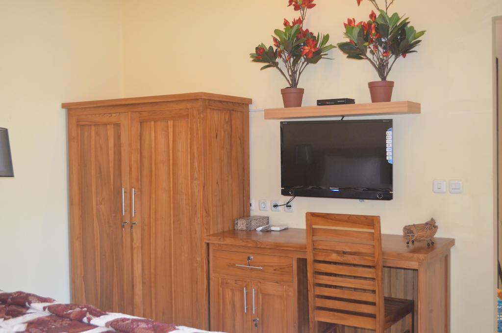 Villa Sahabat Τζίλι Τραγουανγκάν Εξωτερικό φωτογραφία