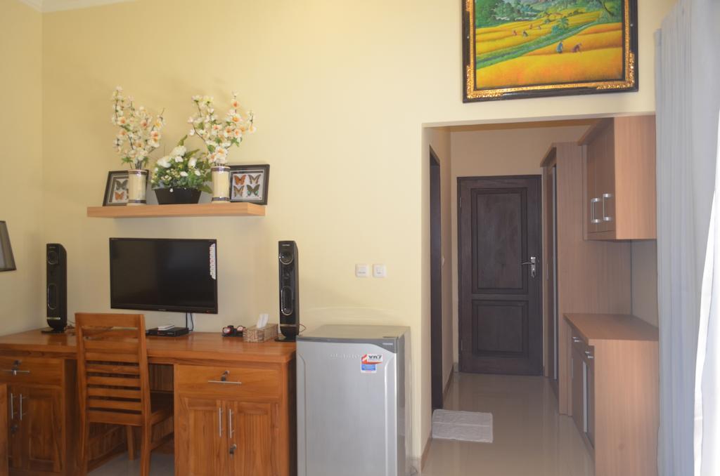 Villa Sahabat Τζίλι Τραγουανγκάν Εξωτερικό φωτογραφία